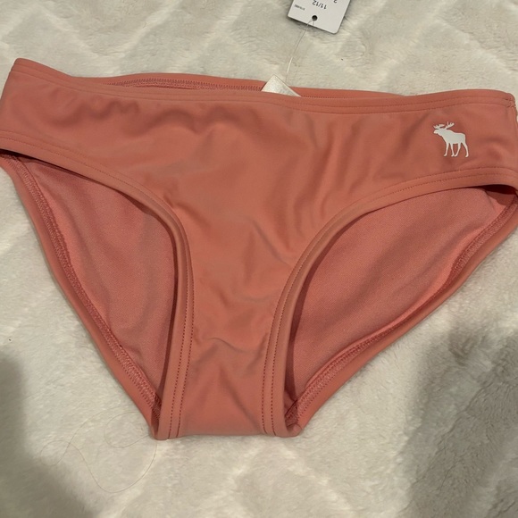 Teen's Bikini Bottom Set -the black is a S Hollister & rose is 11/12 A & F Kids - Picture 12 of 14